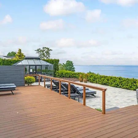 Magnifique Maison À Strøby Avec Vue Sur La Mer Hébergement de vacances Strøby Ladeplads